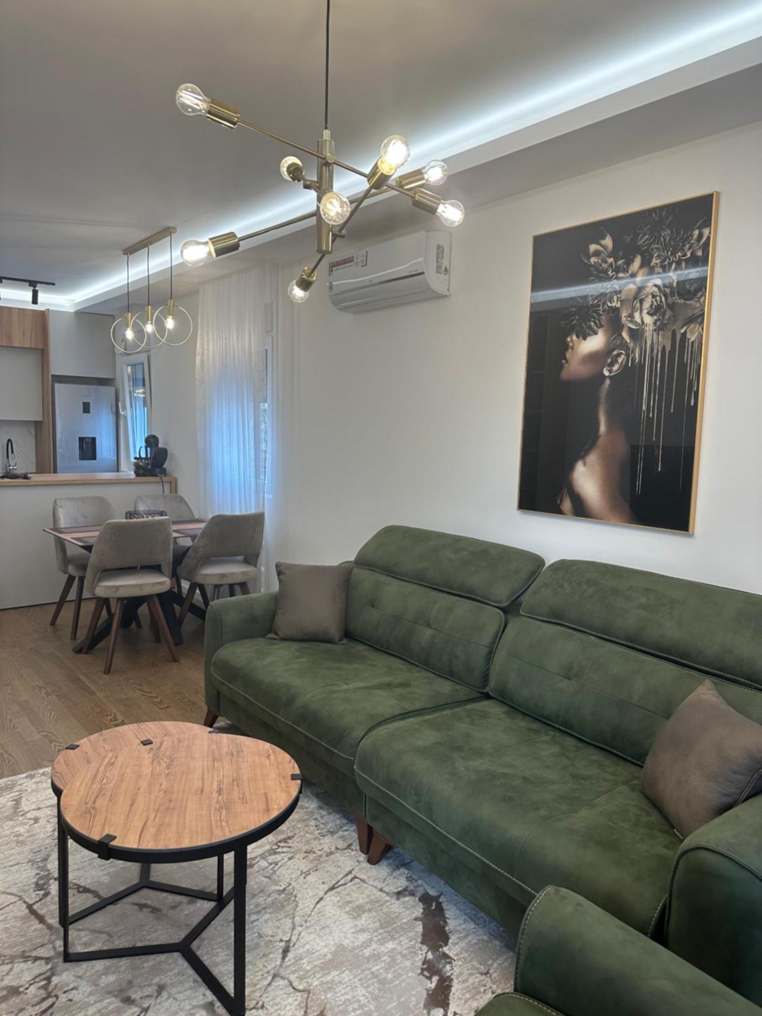 Luxury Apartments D&B Podgorica Exterior photo