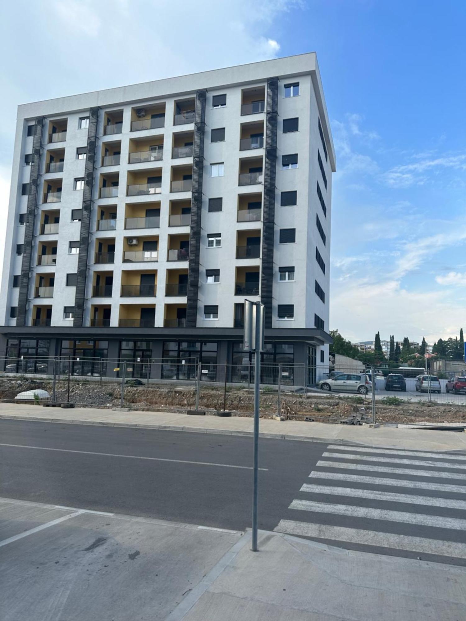 Luxury Apartments D&B Podgorica Exterior photo