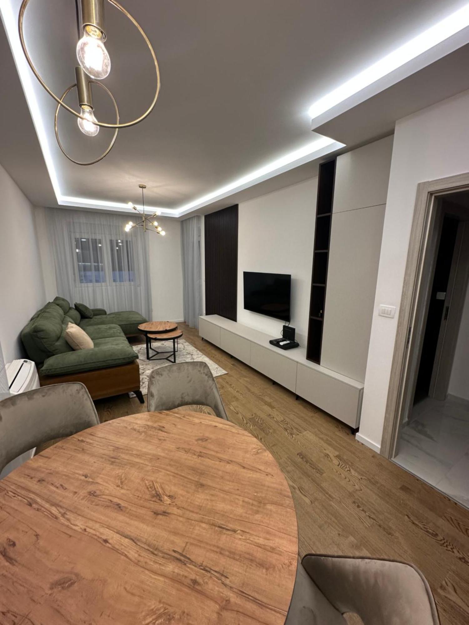 Luxury Apartments D&B Podgorica Exterior photo